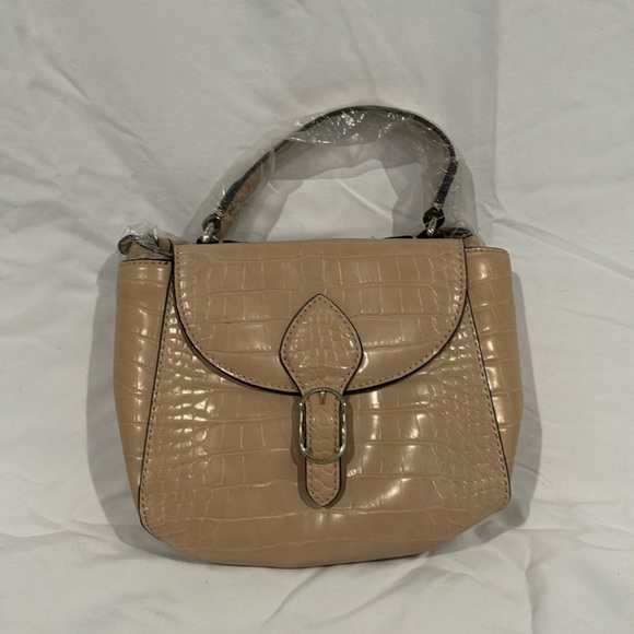 Banana Republic Handbags - Banana Republic Bag